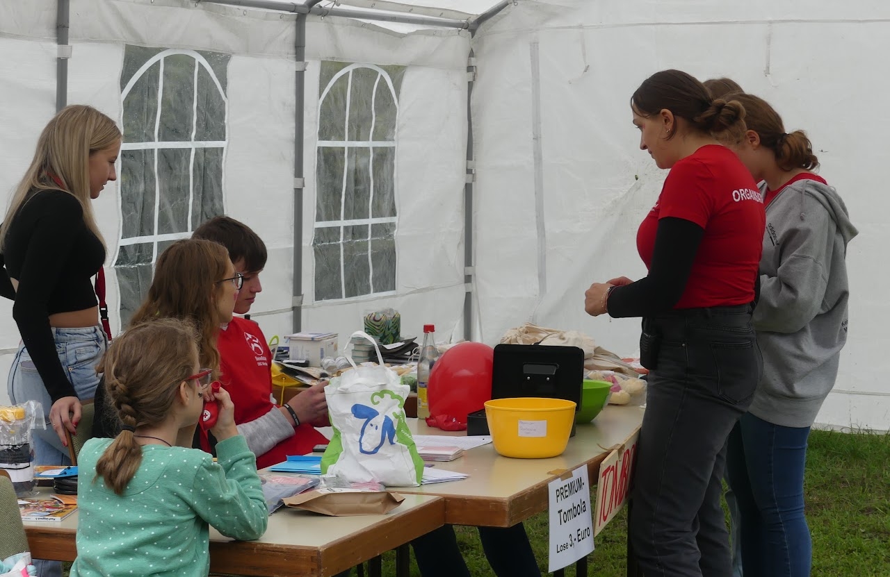 Bild vom 13. Benefizlauf im Jahr 2022. Dies ist das 35. Bild.